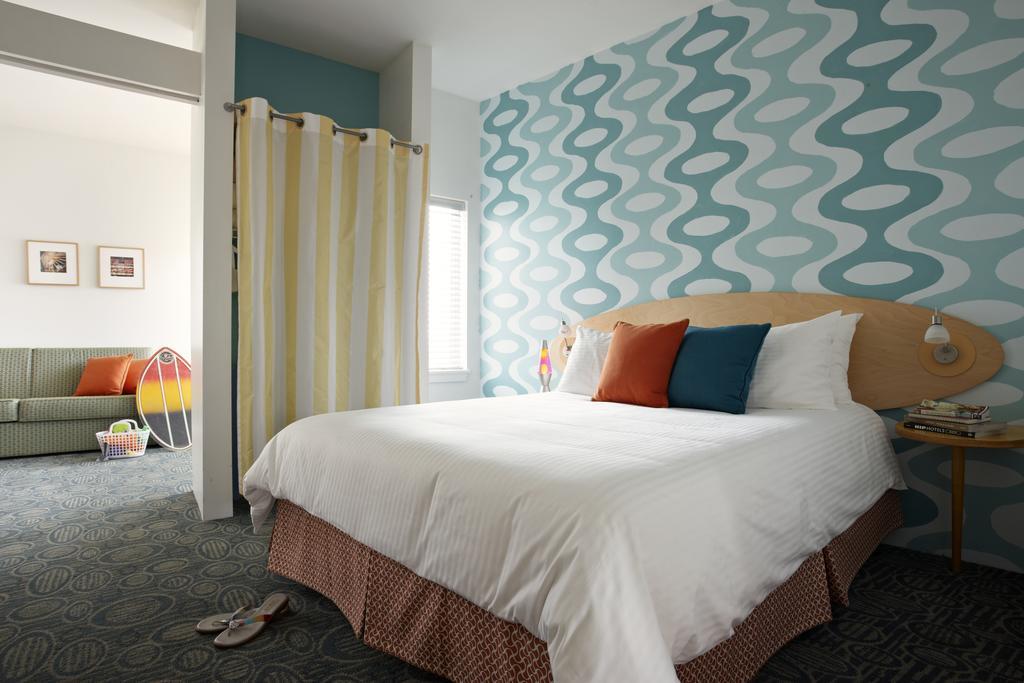 The Starlux Hotel Wildwood Exterior photo