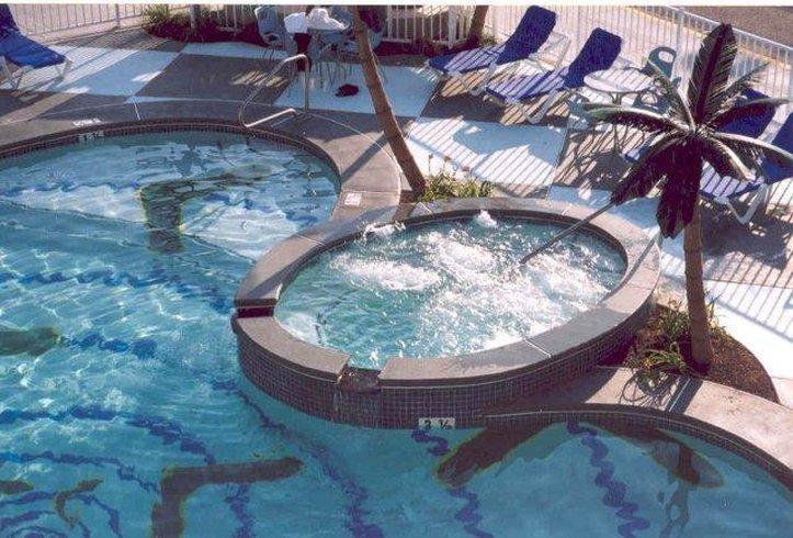 The Starlux Hotel Wildwood Exterior photo