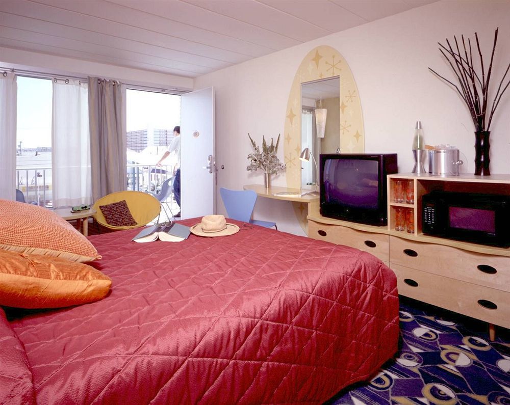 The Starlux Hotel Wildwood Exterior photo
