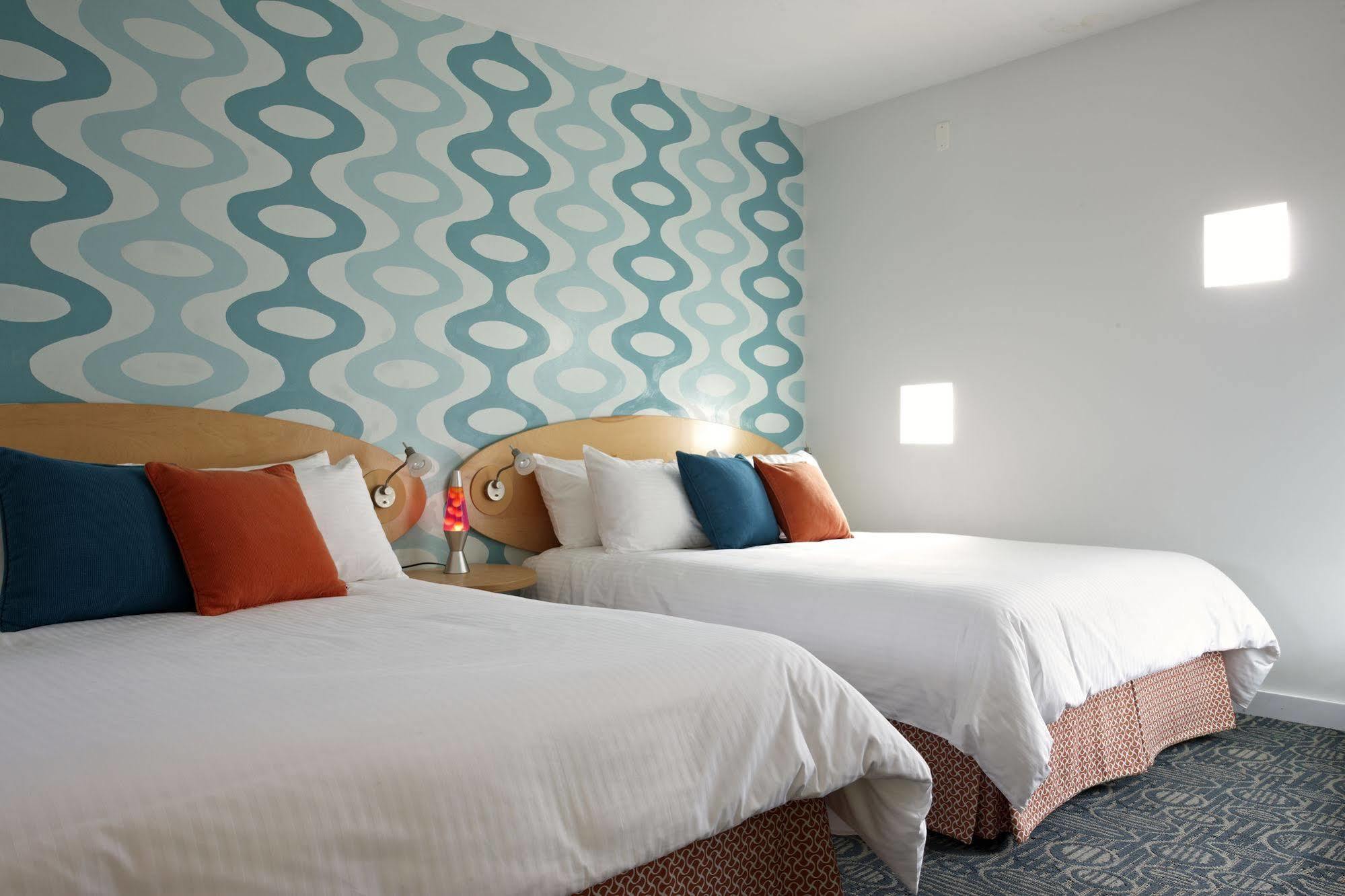 The Starlux Hotel Wildwood Exterior photo
